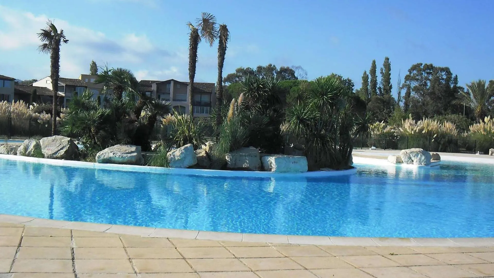 Gasjoly - Golfe De St-Tropez Studio Avec Cabine Climatise Pour 4 Personnes Gassin France