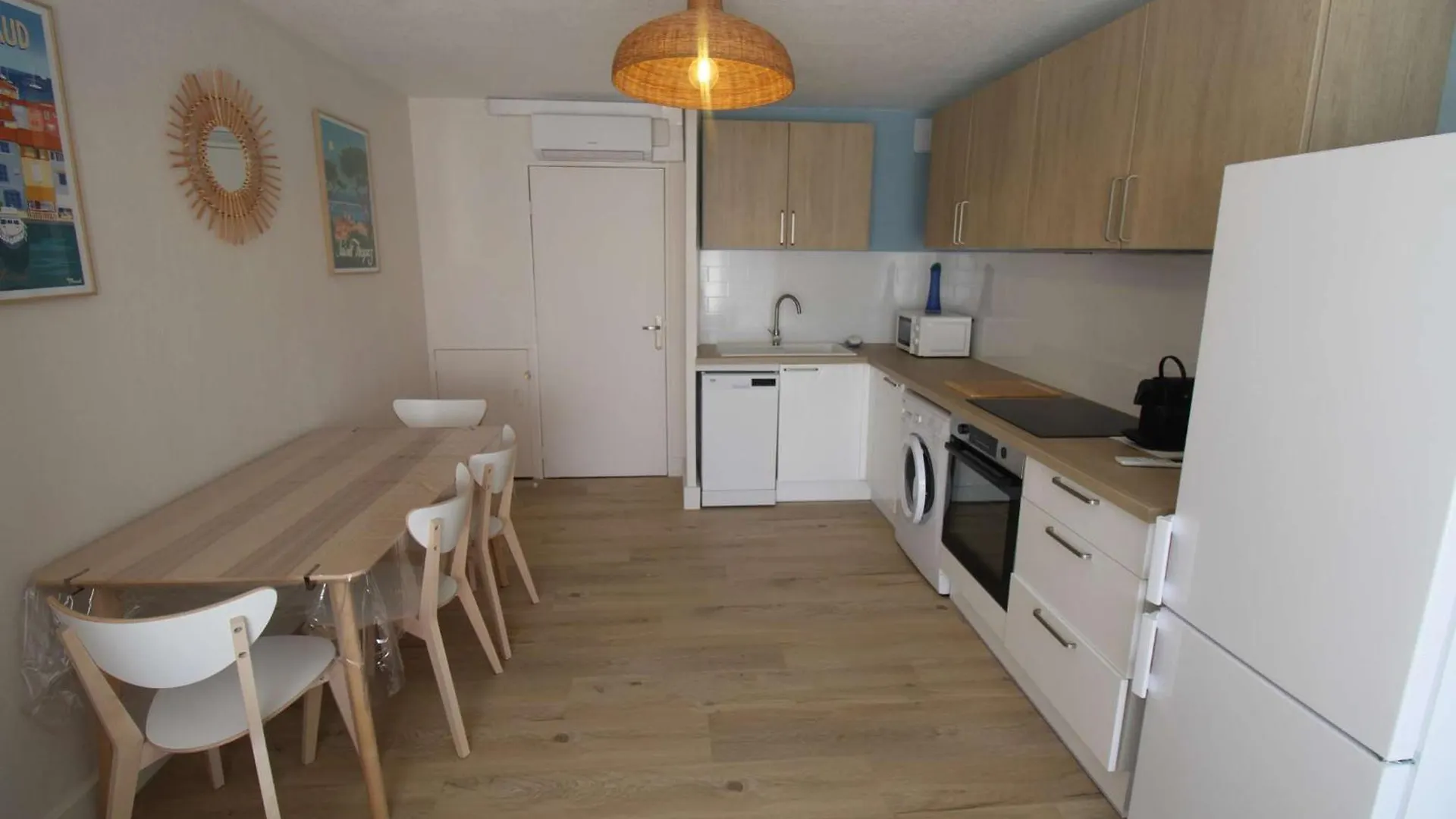 Gasjoly - Golfe De St-Tropez Studio Avec Cabine Climatise Pour 4 Personnes Gassin France