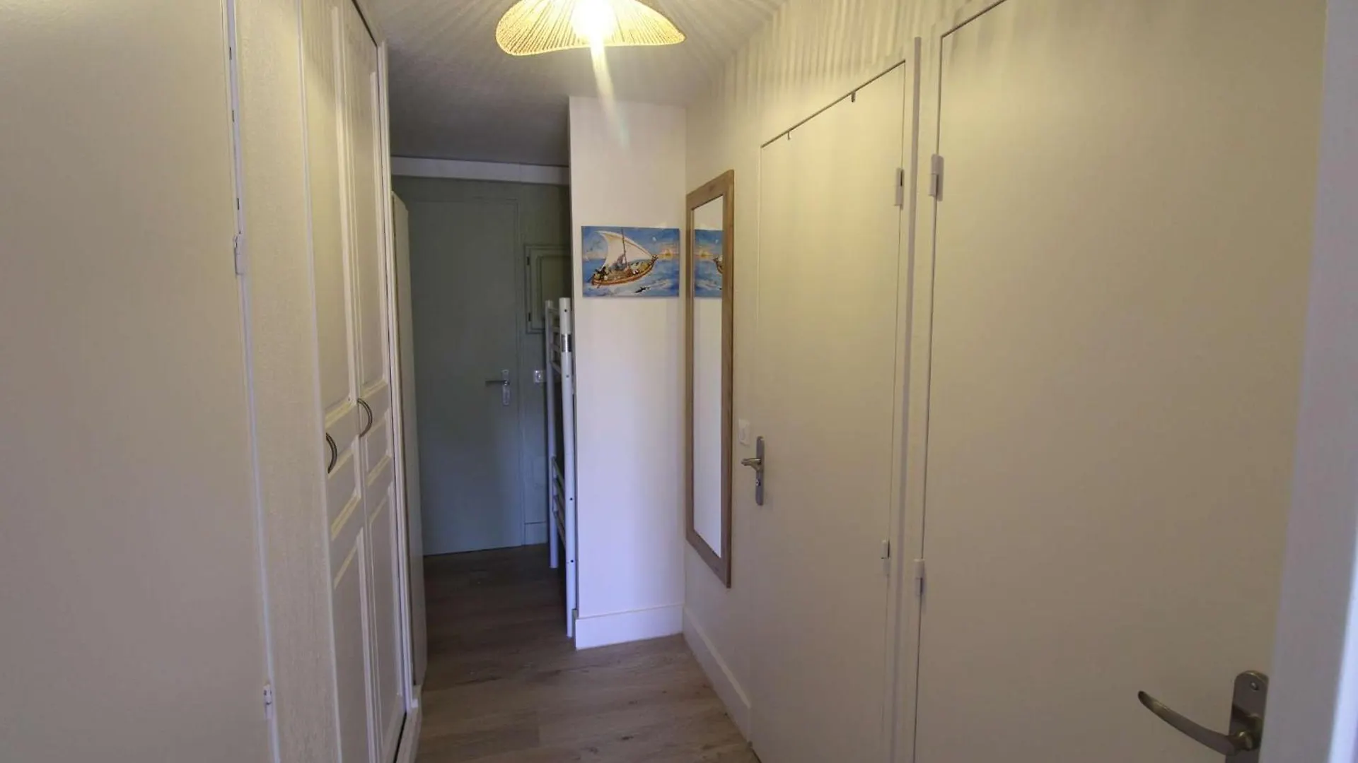Gasjoly - Golfe De St-Tropez Studio Avec Cabine Climatise Pour 4 Personnes Gassin Appartement